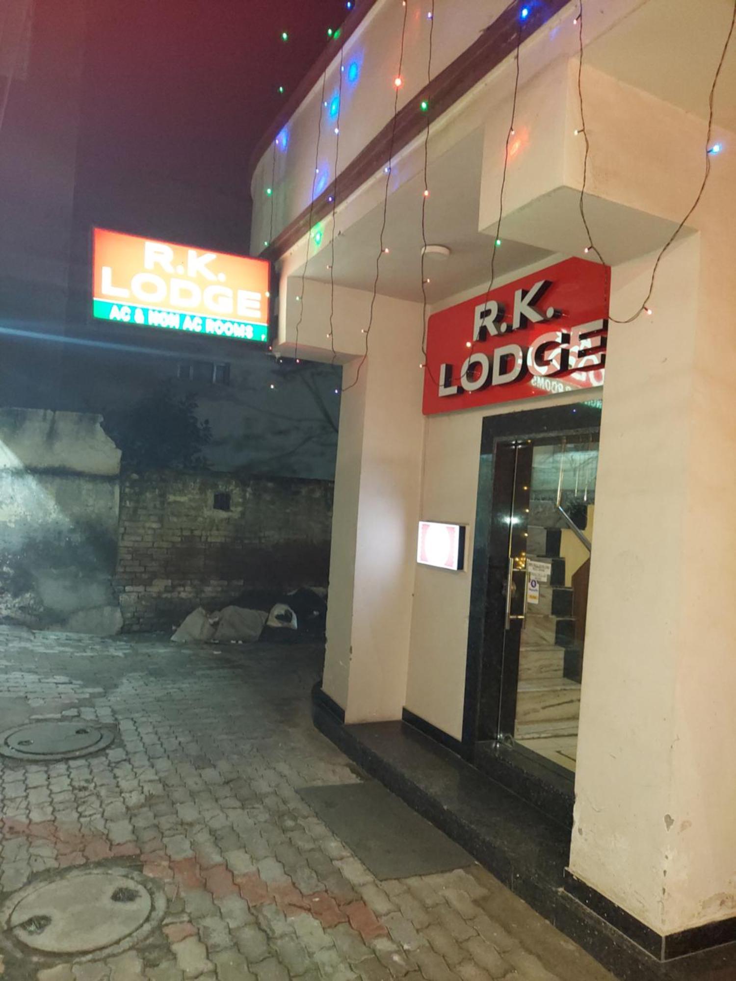 Rk Lodge Amritszár Kültér fotó
