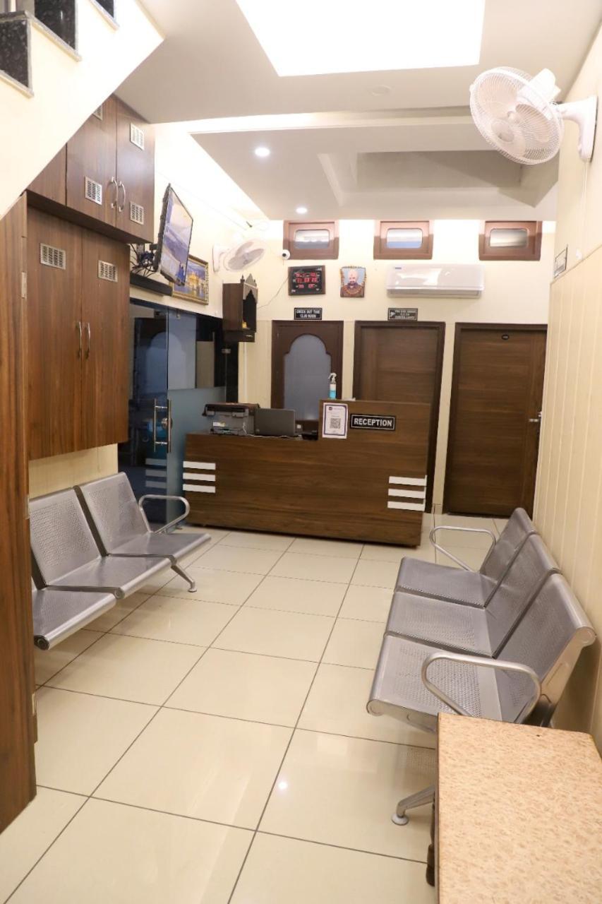 Rk Lodge Amritszár Kültér fotó